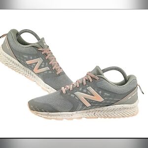 Size 8 New Balance Womens Fuelcore Nitrel V1 WTNTRCS1 Gray Trail Running Shoes